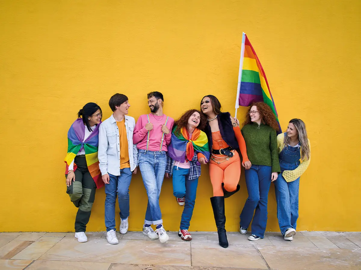 Regenboogcafé: Community talk — Emmen centrum, Emmen