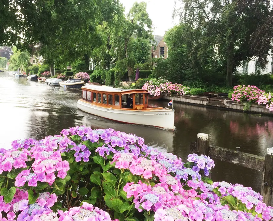 Privé rondvaart Vecht en Loosdrechtse Plassen — Vreeland