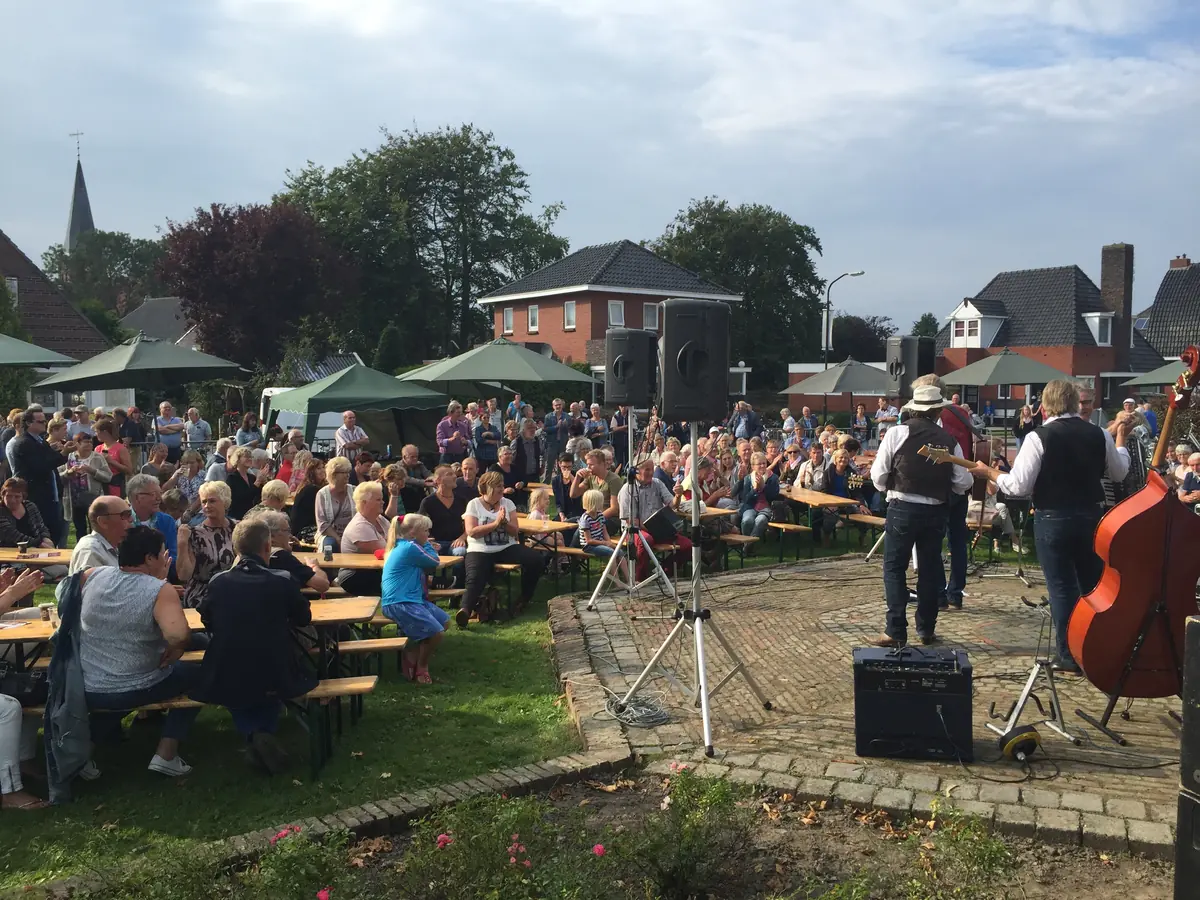 Ede Staal Musikfestival Leens — Leens
