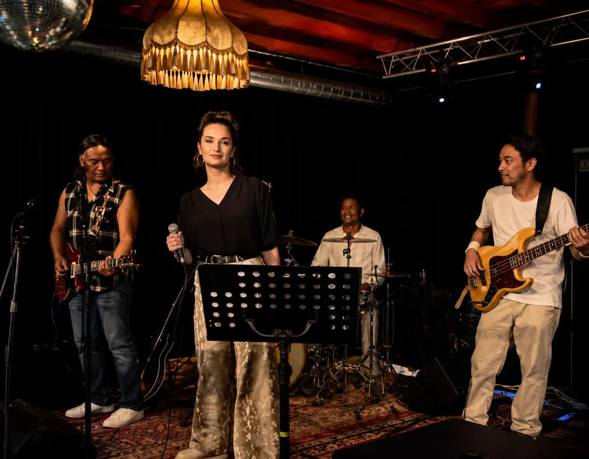 Rediscover plays classics in Rue de la Gare — Grandcafé Rue de la Gare, Emmen