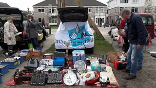 Car Boot Market | Lesturgeonplein Vledder