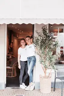Dinnerparty Sommer-Verkostung - Boutique Café Lien
