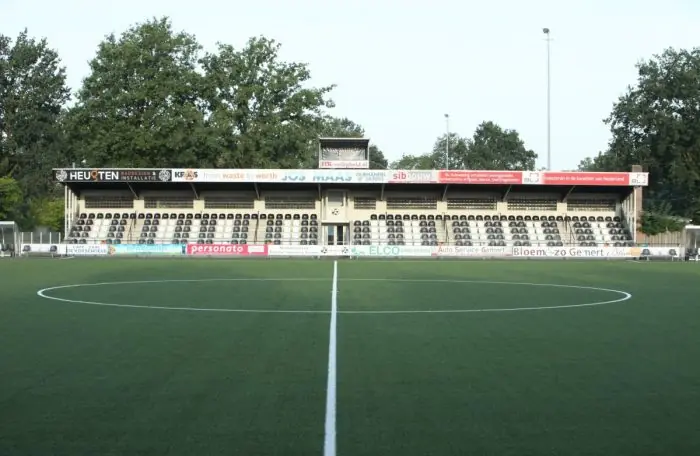 Dritte Division Amateurfußball: vv Gemert gegen Achilles Veen — sportpark Molenbroek, Gemert