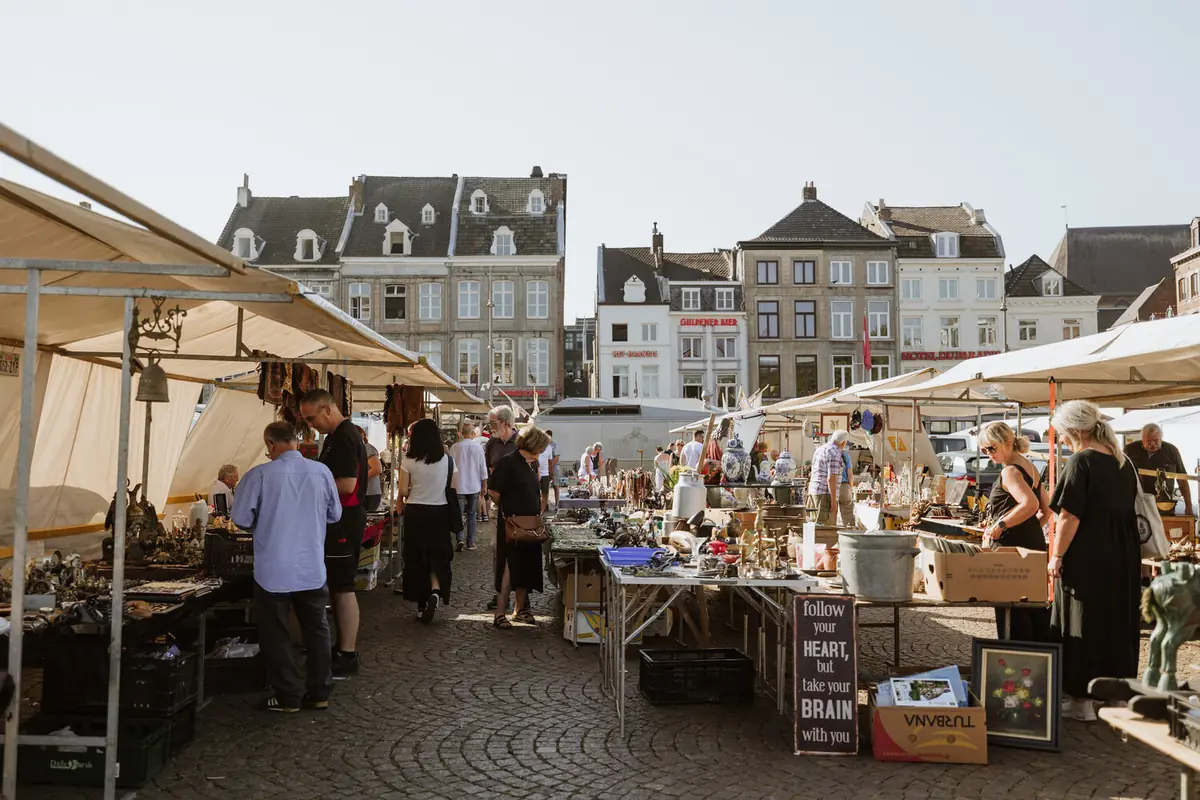 Brocante- und Flohmarkt — Maastricht