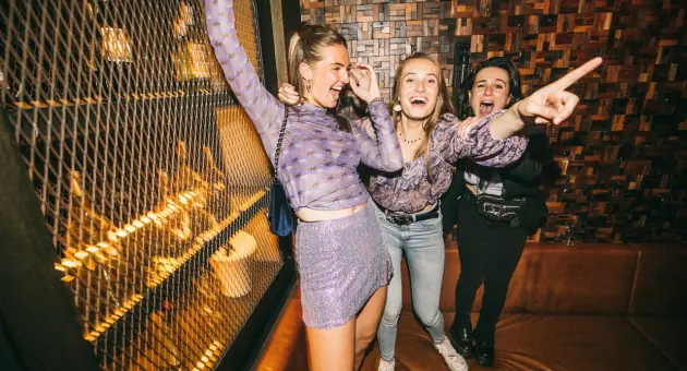 Club Night at Cloos β Plein, The Hague