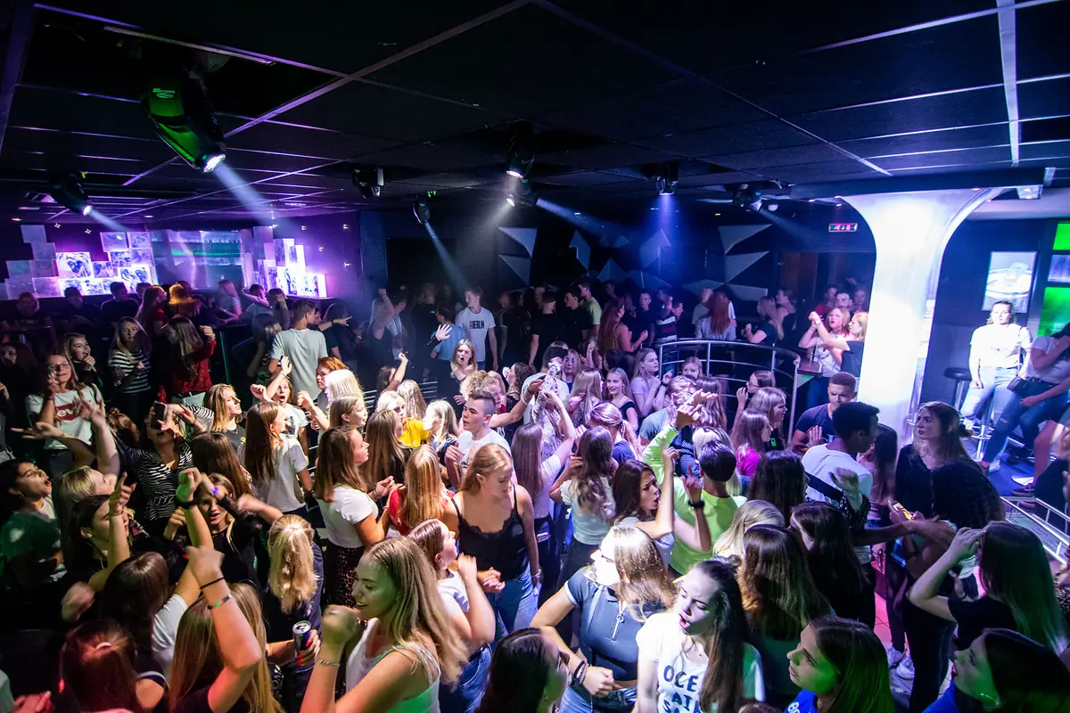 SLUIS. - House Music by Fox Nightlife — Hoofdstraat 94, Stadskanaal
