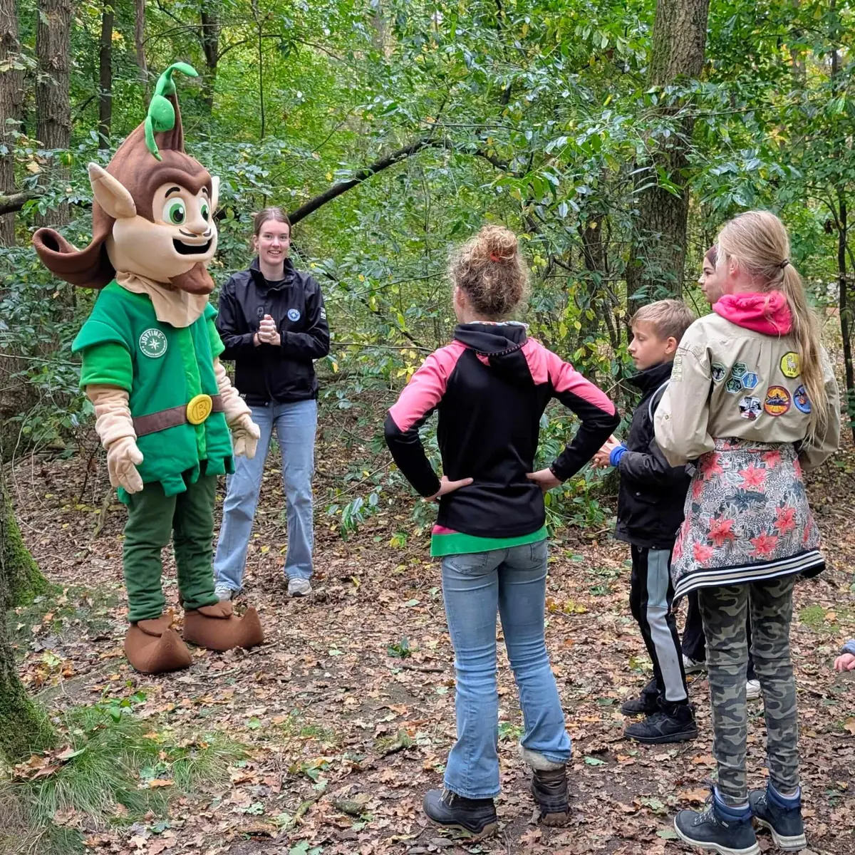 Junior Ticket to Escape — Grolloo