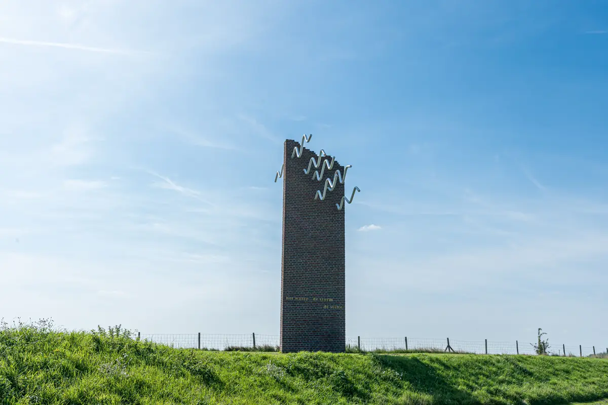 Zentrale Gedenkfeier zur Watersnoodramp — Weg van de Buitelandsepers 5, Ouwerkerk