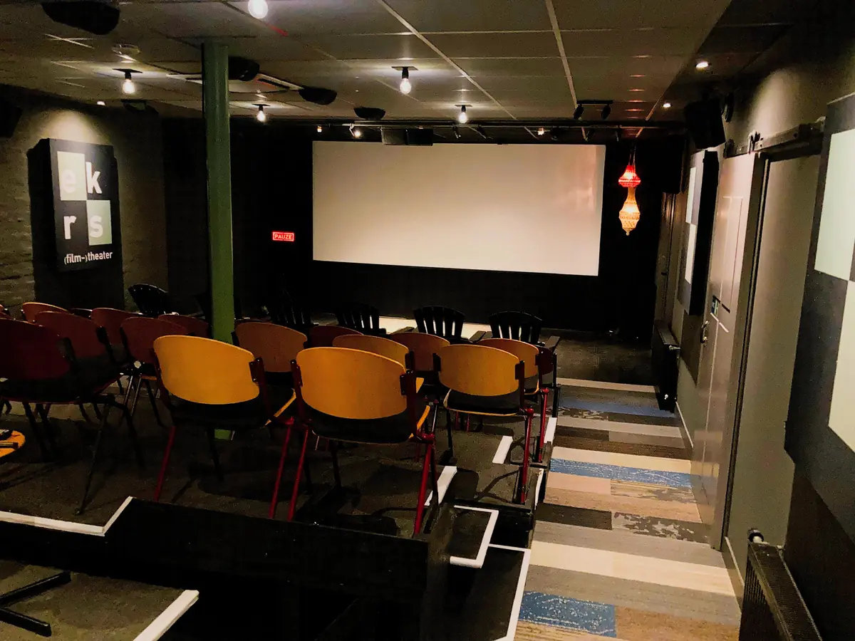 FILMHUIS in Geliekvloers with a recent Dutch film that received rave reviews — (film-) Theater Geliekvloers en BiosDichtbij, Buinen
