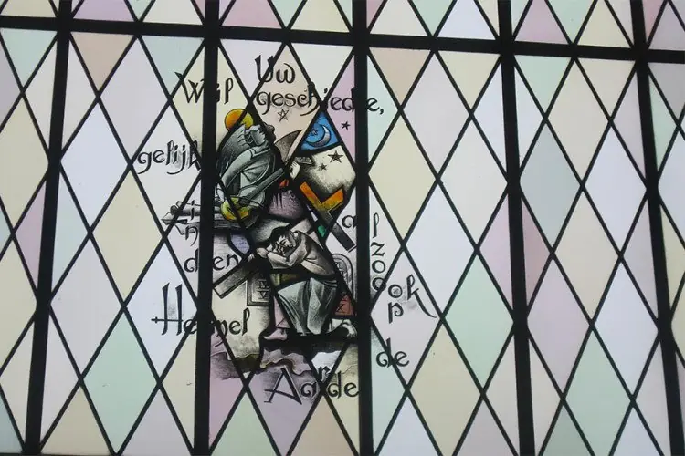Lecture on glass art by Caspar Dingjan — de Maranathakerk, Werkendam