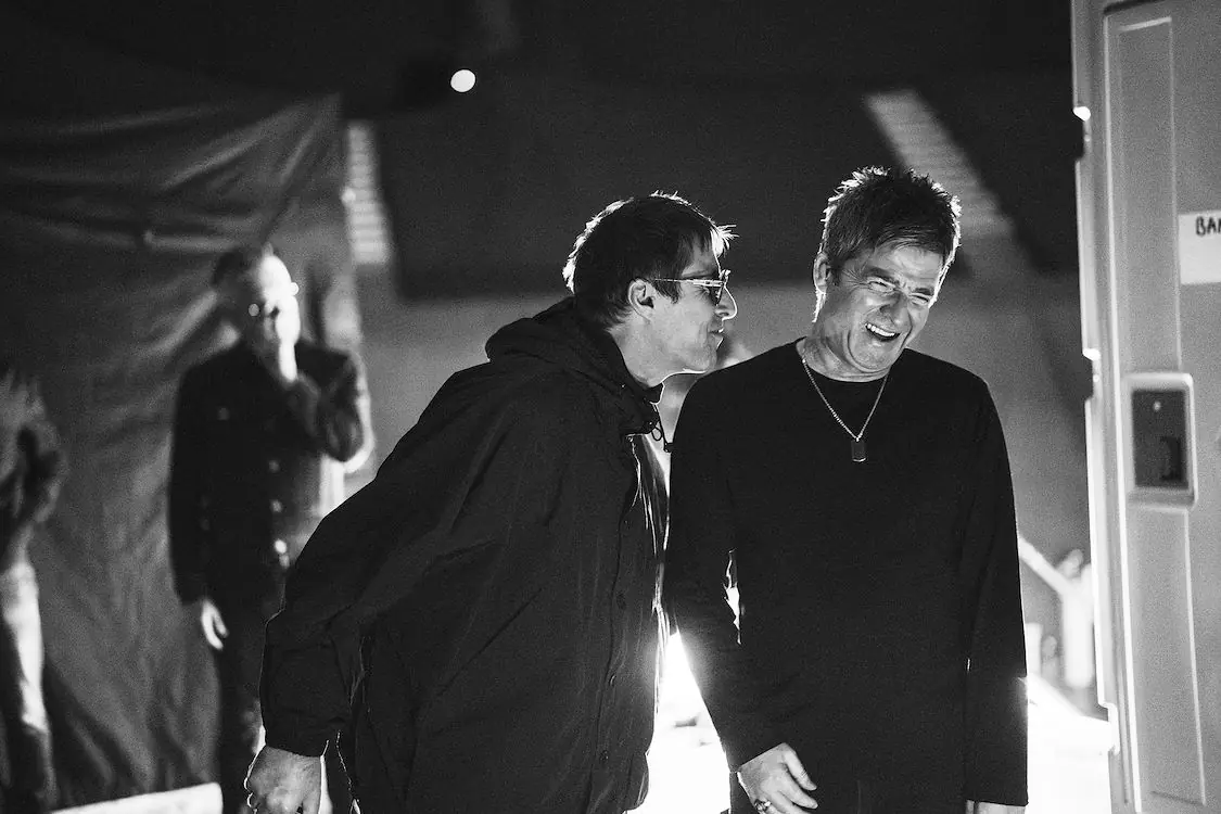 Oasis: Don't Look Back in Anger — De Nieuwe Bibliotheek Stad, Almere