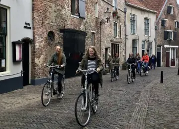 FietStoer Deventer - Discover Deventer by Bike with a Guide — Stenenkamer, Hattem
