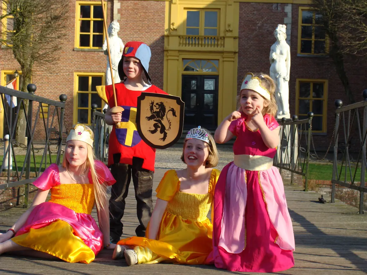 Dress-up and Treasure Hunt — Slochteren