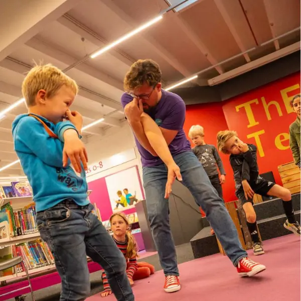 Sjors & Ruud Play a Picture Book β Stadkamer Stadshagen, Zwolle
