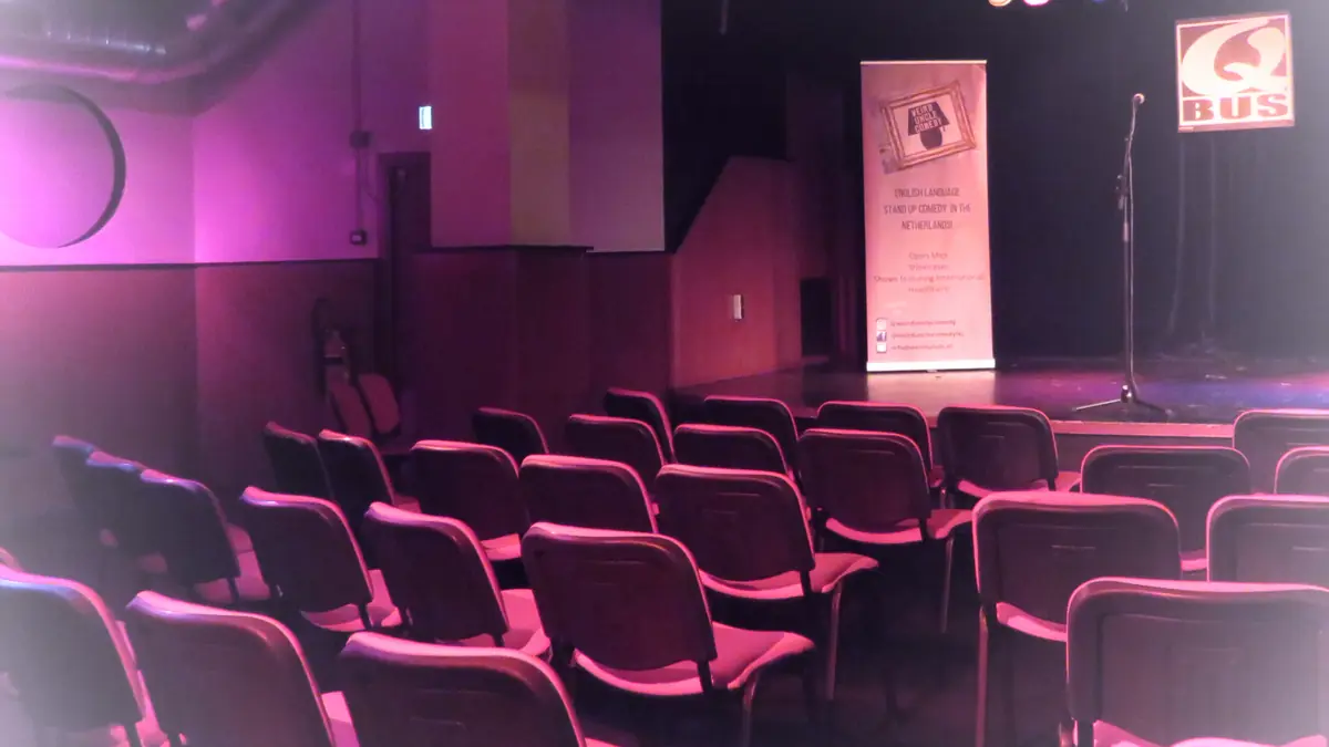 International Stand Up Comedy — Qbus Club Leiden, Leiden