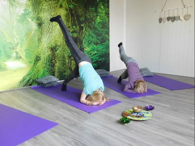 Picture Books and Children's Yoga Workshop at the Library β Oirschot
