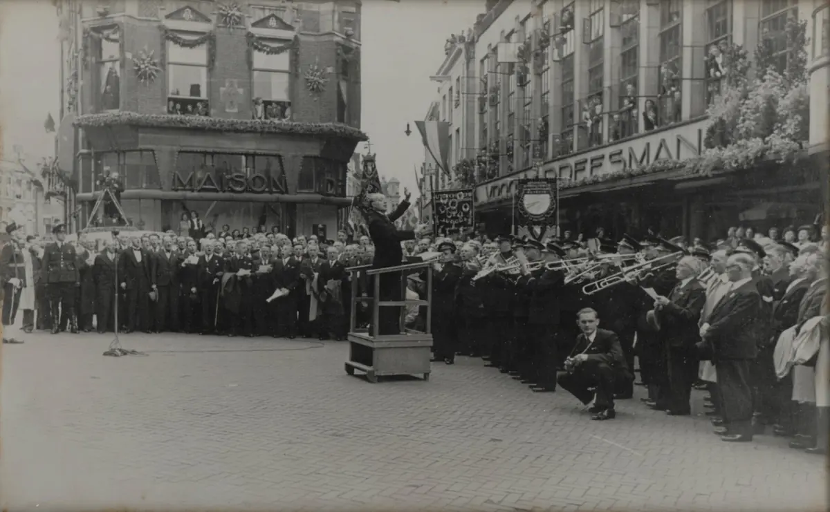 Historical Café: 'A Century of Protest Songs in the Netherlands: From Labour Rights to Anti-racism' — Bibliotheek Neude, Utrecht