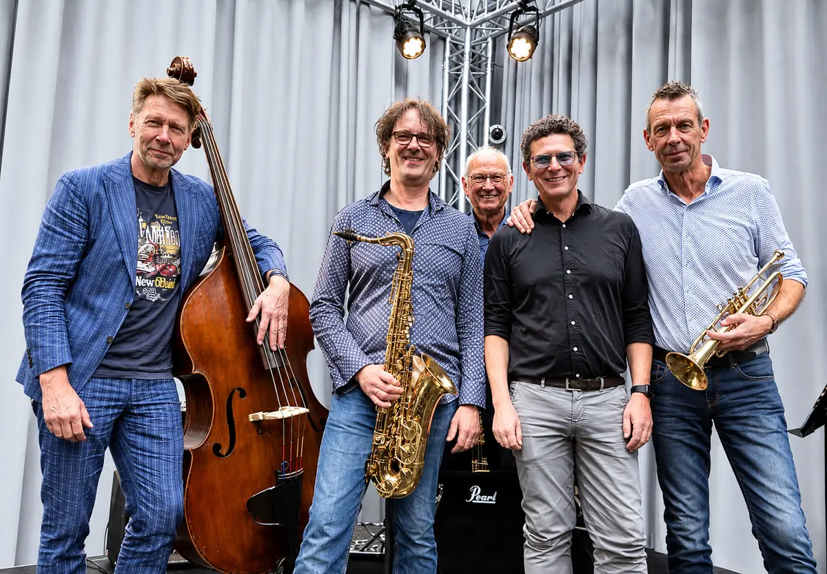 Live Muziek: Jasper Peeters Quintet — Veghel