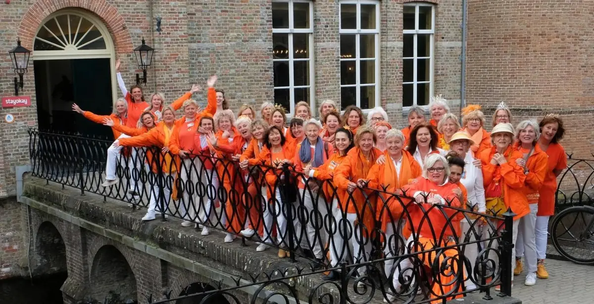 Koninginnenkoor Sing-Along Concert — Boom Chicago, Amsterdam