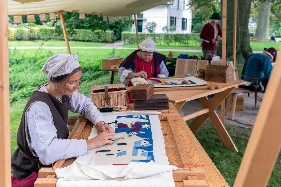 Meet the St. Thomas Guild at Kasteel Hernen β Kasteel Hernen, Hernen