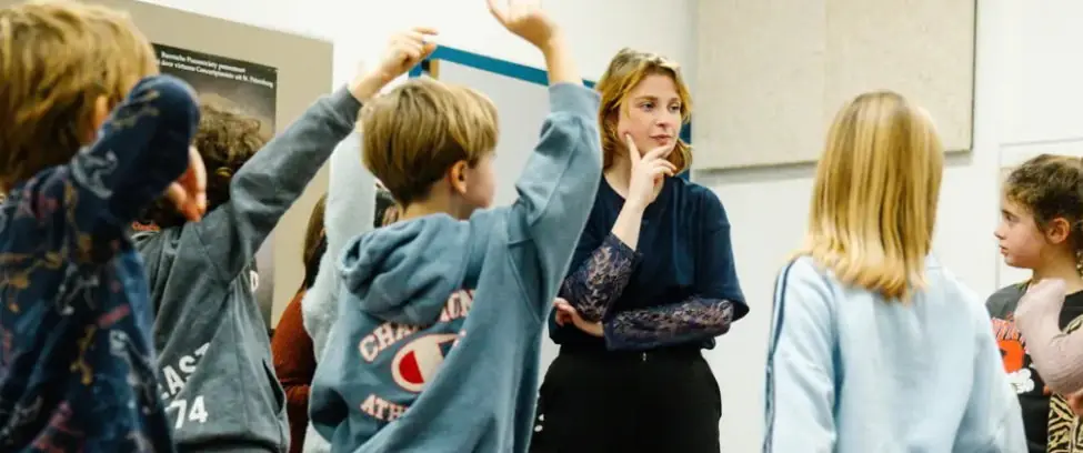 Die große Familien-Fantasie-Show (7-10 Jahre) — Bibliotheek Alphen-Centrum, Alphen aan den Rijn