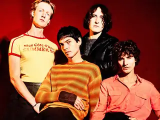 Temples (UK) + PAUW (NL)