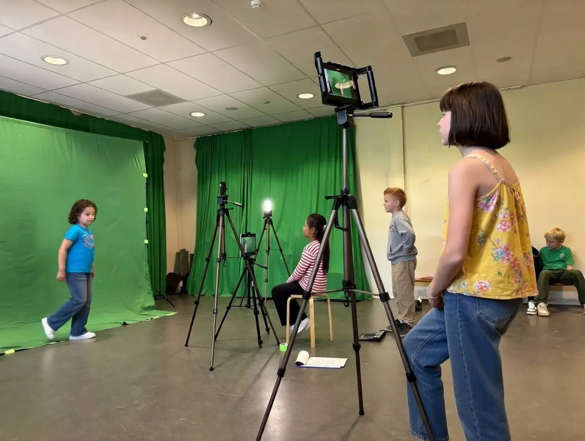 Watch the film Volgers and learn vlogging with the Kinderfilmacademie — de Bibliotheek Zutphen, Zutphen
