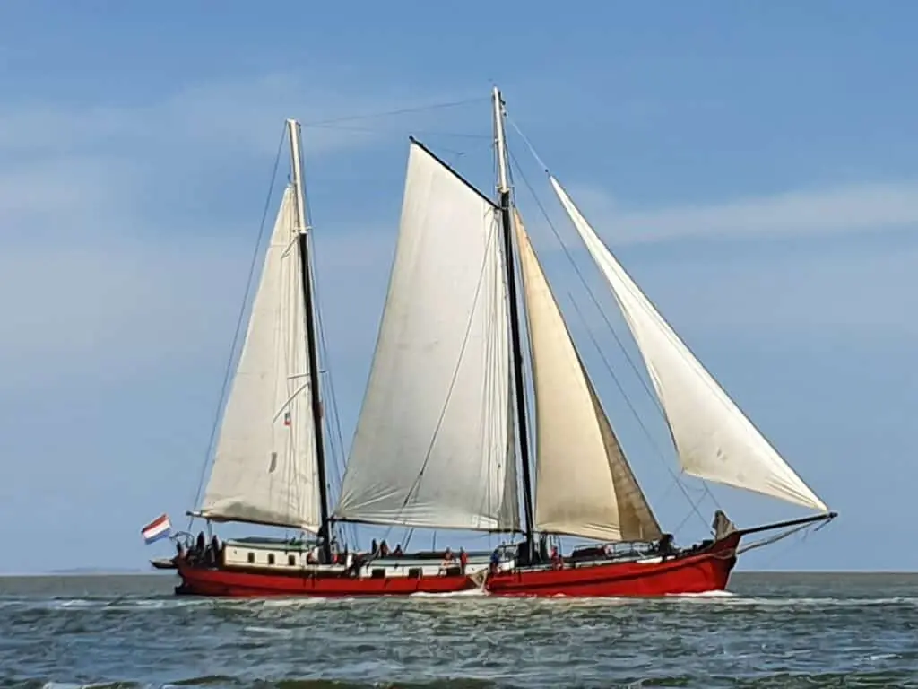 Leef de Lente - Sailing Retreat — Rode Swan, Harlingen