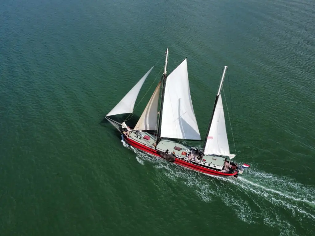 Midsummer Yin & Breath — Rode Swan, Harlingen