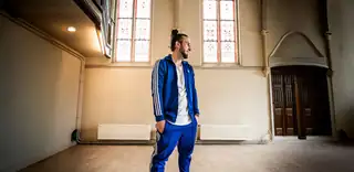 FLUOR x KOSMIK präsentiert: Georgios Lazakis