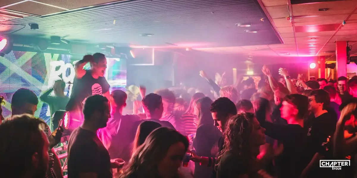Off The Map — Los, Amsterdam