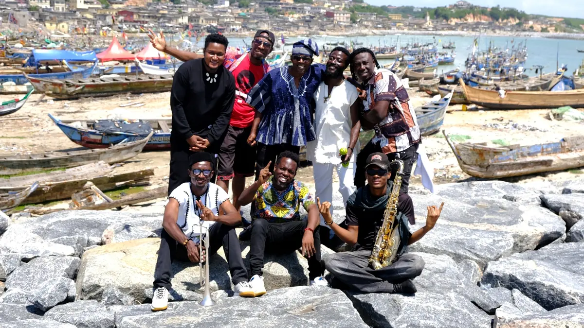 Rim Akandoh Jnr. & Amamere — Grounds, Rotterdam
