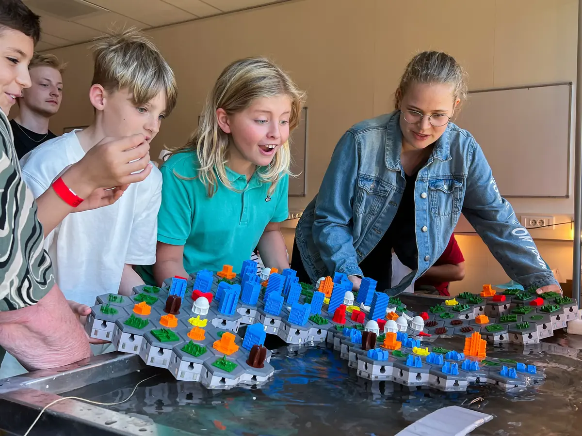 Floating City - Science Centre on tour — Delft