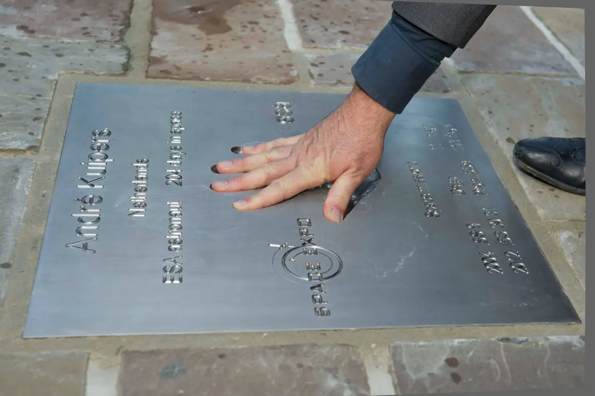 Walk of Space Tile Unveiling β Noordwijk