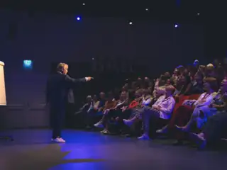 Milo Berlijn presents: The Care Theater Show