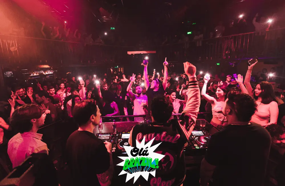 Olá Brazil! Halloween: Festa da Fantasia — Melkweg, Amsterdam