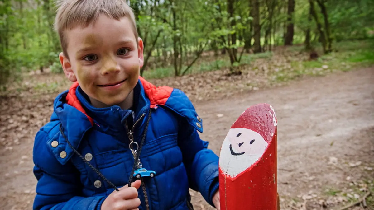 Decorate Your Own Gnome Post — Buitencentrum Drents-Friese Wold, Appelscha