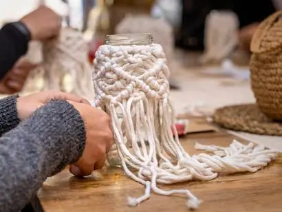 From Knot to Artwork — Wijkbibliotheek Rokkeveen, Zoetermeer