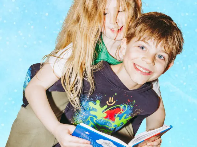 Holiday Reading | Pose-Puzzle Hunt — Bibliotheek Capelle Centrum, Capelle aan den IJssel
