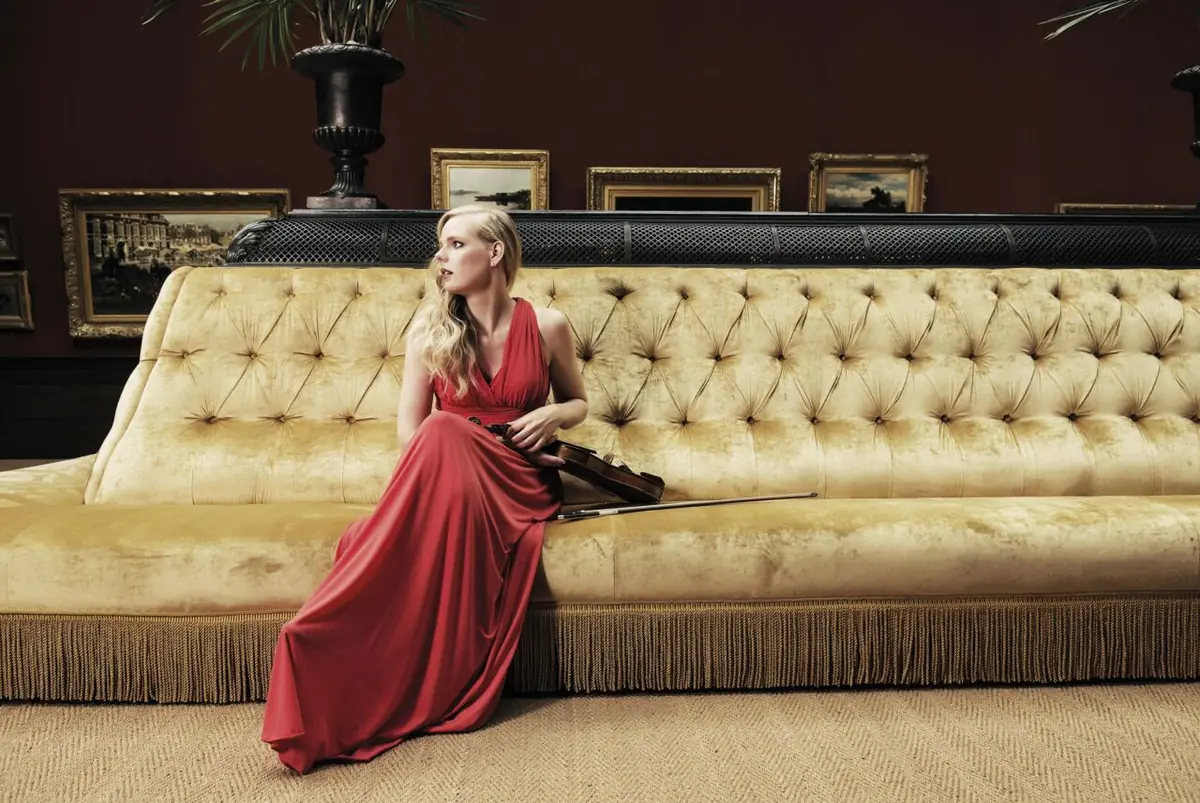 Simone Lamsma & Jonathan Fournel — SPOT/De Oosterpoort, Groningen