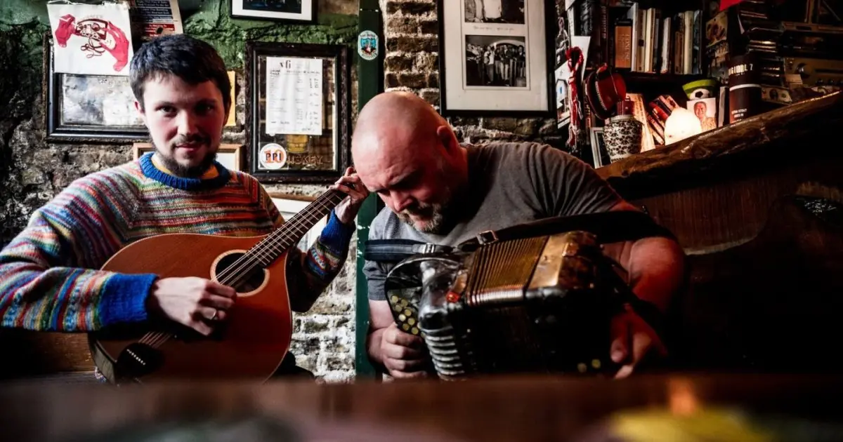 David Munnelly & Macdara Ó Faolá (IE) — Paradox, Tilburg