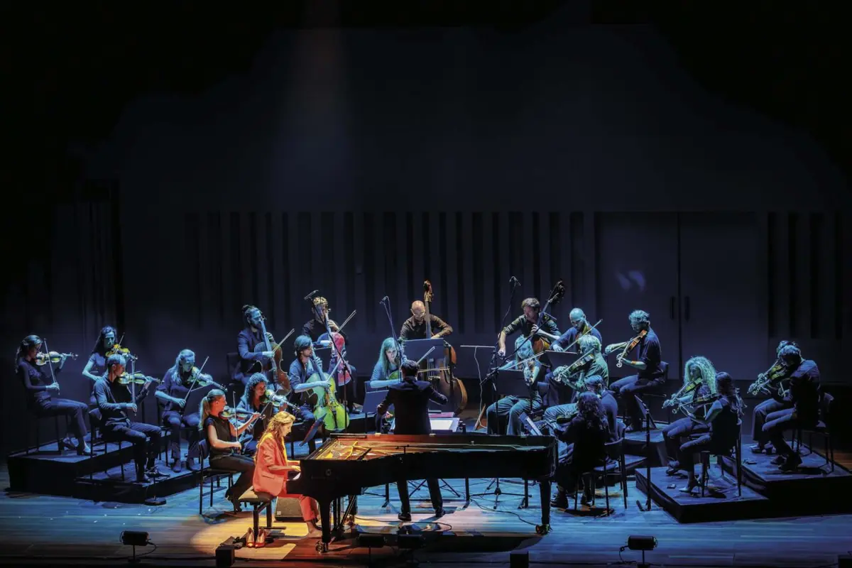 Iris Hond & Kamerata Zuid - spelen Einaudi — SPOT/De Oosterpoort, Groningen