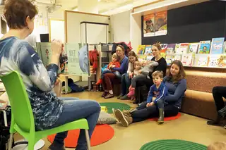BoekStart Story Time at Bibliotheek Keizerslanden