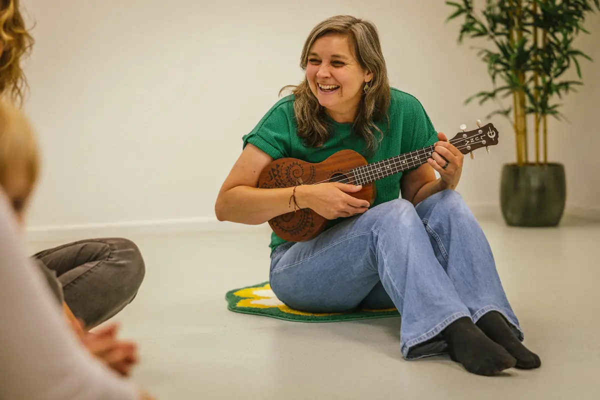 Baby Concert with a Cheerful Animal Story — Bibliotheek Loosdrecht, Loosdrecht