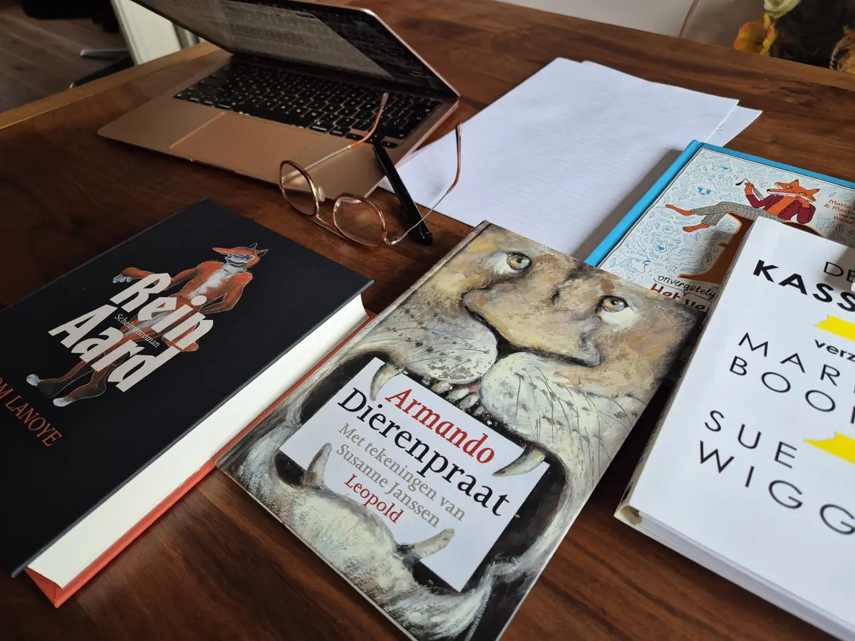 Themacafé: Workshop schrijven, verhalen vertellen met dieren — Bibliotheek Muiden, Muiden