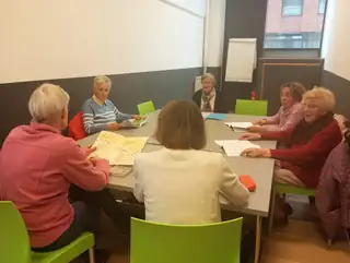 Geschichten am Lesetisch