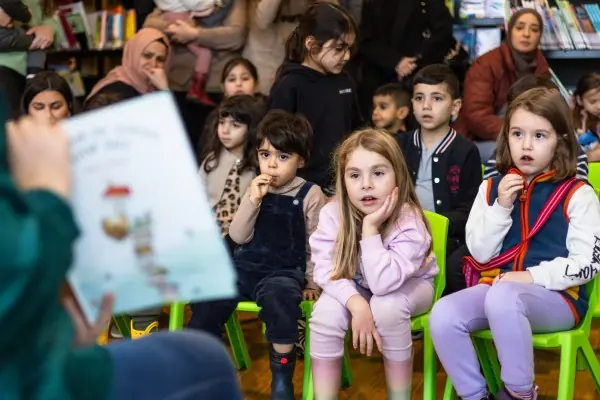 Reading aloud in Turkish (ages 4-8) β Bibliotheek Vleuterweide, Vleuten