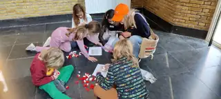 Guided Tour: On the Trail with the Postman (8-12 years)