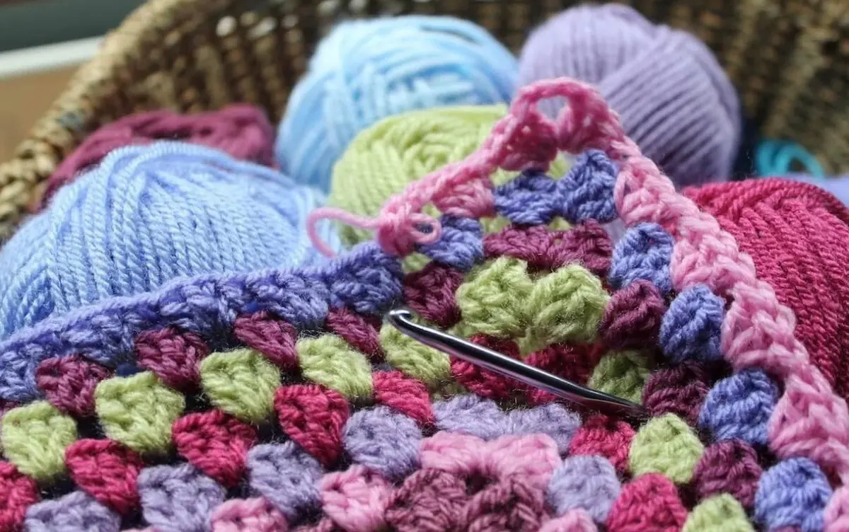 Gemeinsam Stricken und Häkeln — Bibliotheek Kanaleneiland, Utrecht