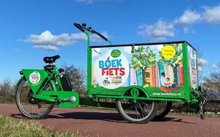 Geschichten beim Bücher-Fahrrad
